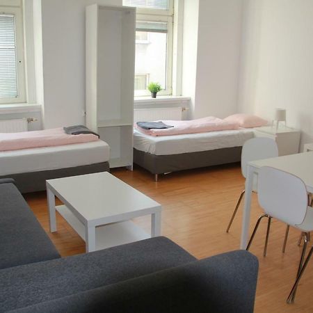 Betariel'Com Hauptbahnhof Apartment Viena Exterior foto