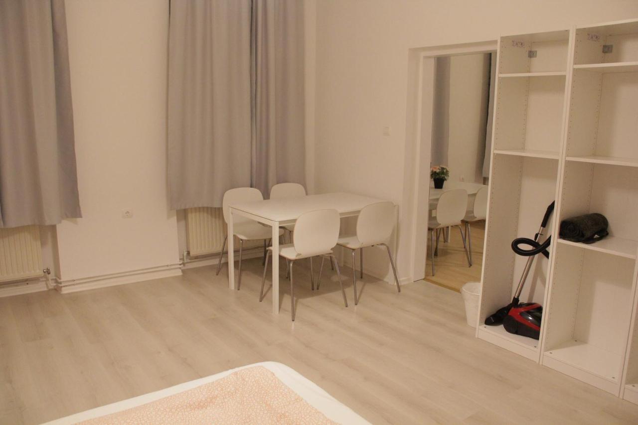 Betariel'Com Hauptbahnhof Apartment Viena Exterior foto