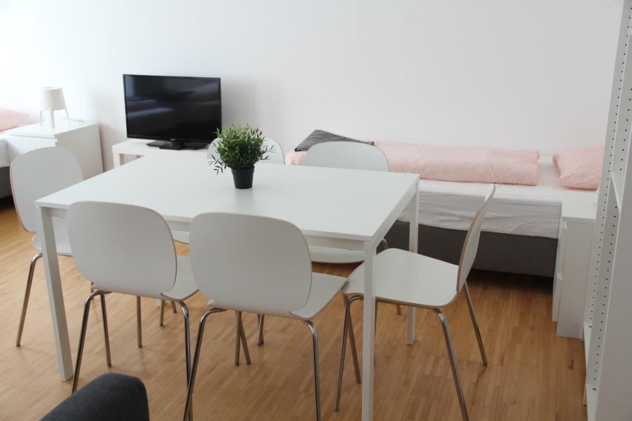 Betariel'Com Hauptbahnhof Apartment Viena Exterior foto