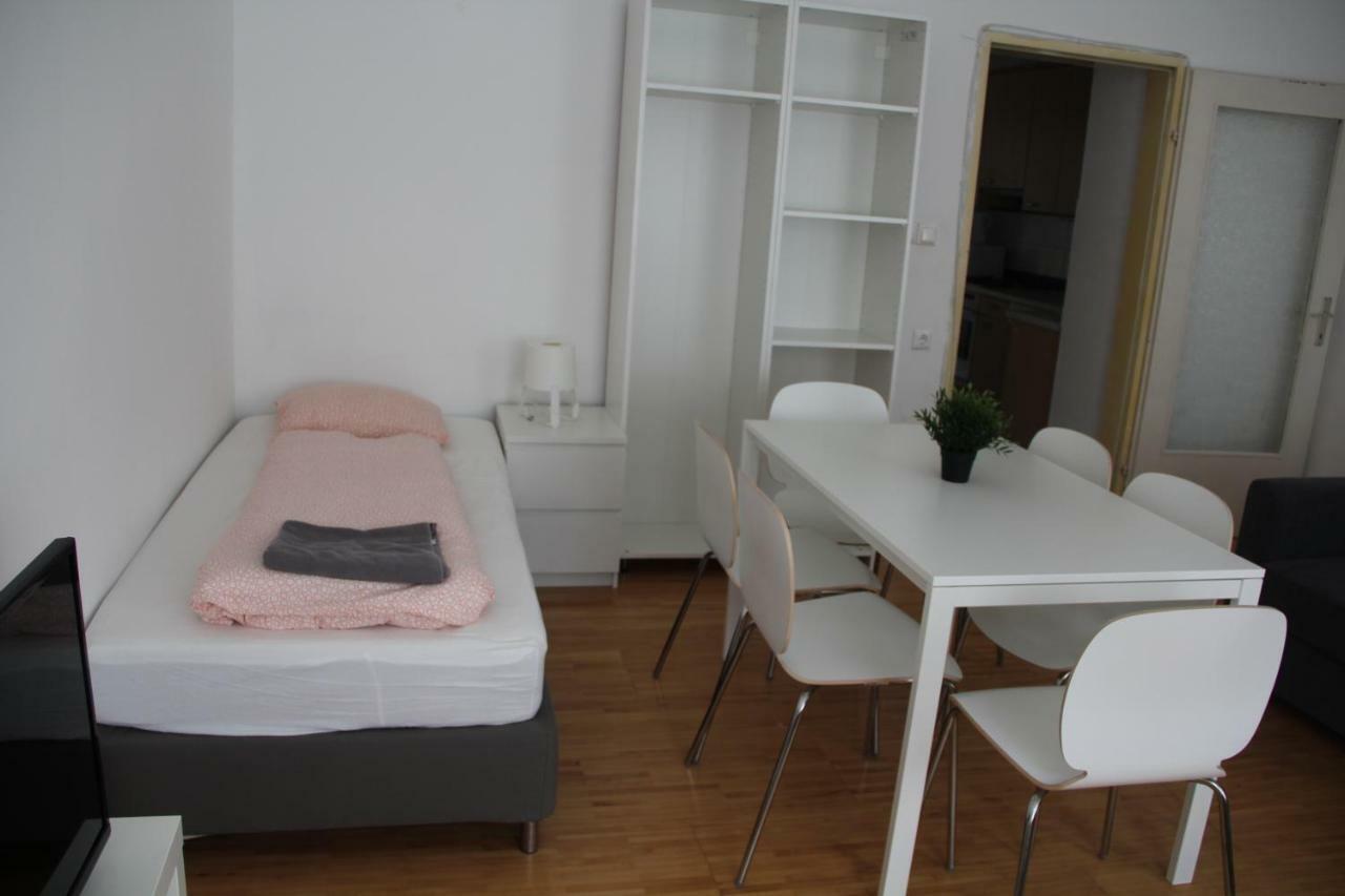 Betariel'Com Hauptbahnhof Apartment Viena Exterior foto