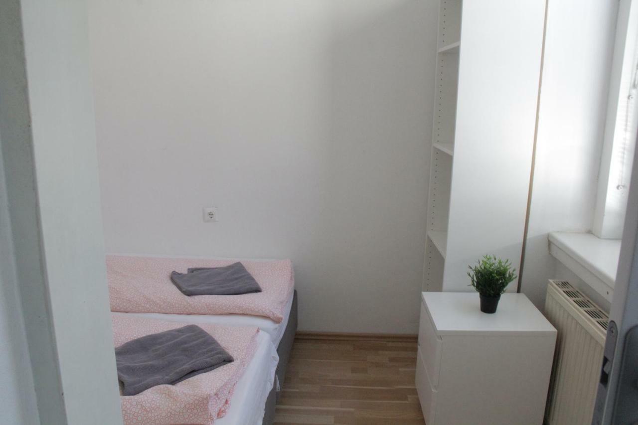 Betariel'Com Hauptbahnhof Apartment Viena Exterior foto